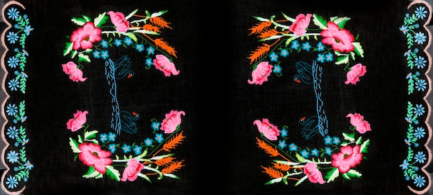 Gotowe kolekcje z haftem